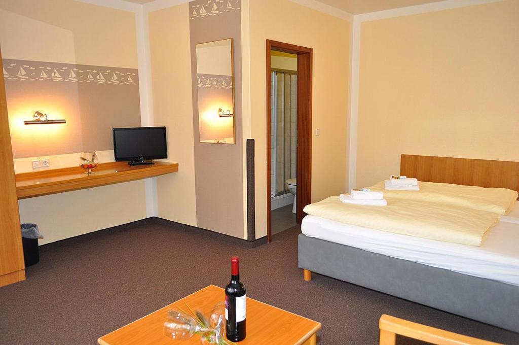 Gaestehaus Lietzow & Stoertebeker Camp 외부 사진