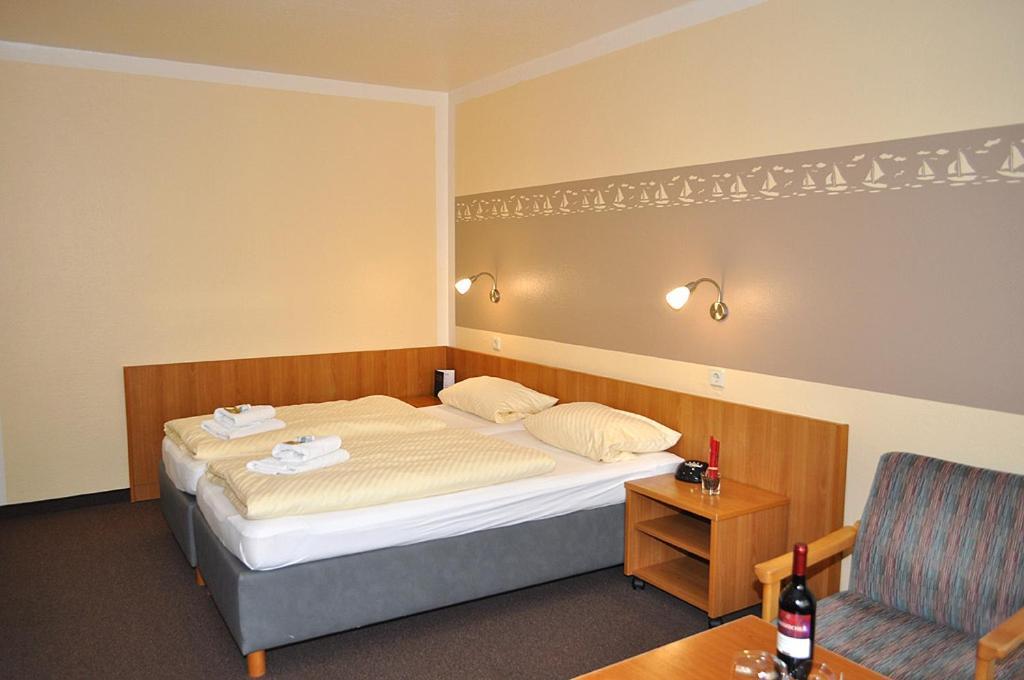 Gaestehaus Lietzow & Stoertebeker Camp 외부 사진
